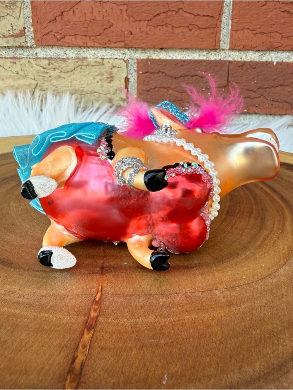 BestPysanky Fashion-Forward Pig Vibrantly Colored Glass Christmas Ornament 🐷 - Picture 7 of 13